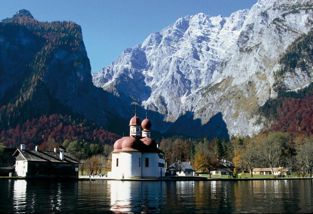 Alpenhotel Weiherbach Berchtesgaden Hallenbad Und Sauna מראה חיצוני תמונה