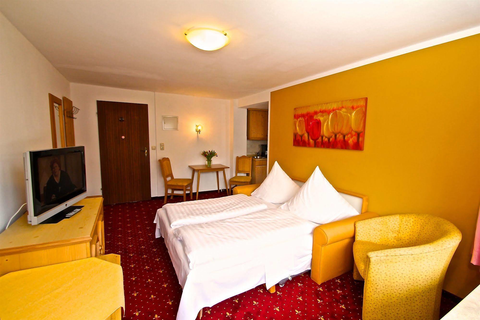 Alpenhotel Weiherbach Berchtesgaden Hallenbad Und Sauna מראה חיצוני תמונה